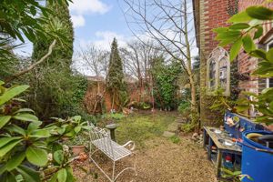 Side Garden- click for photo gallery